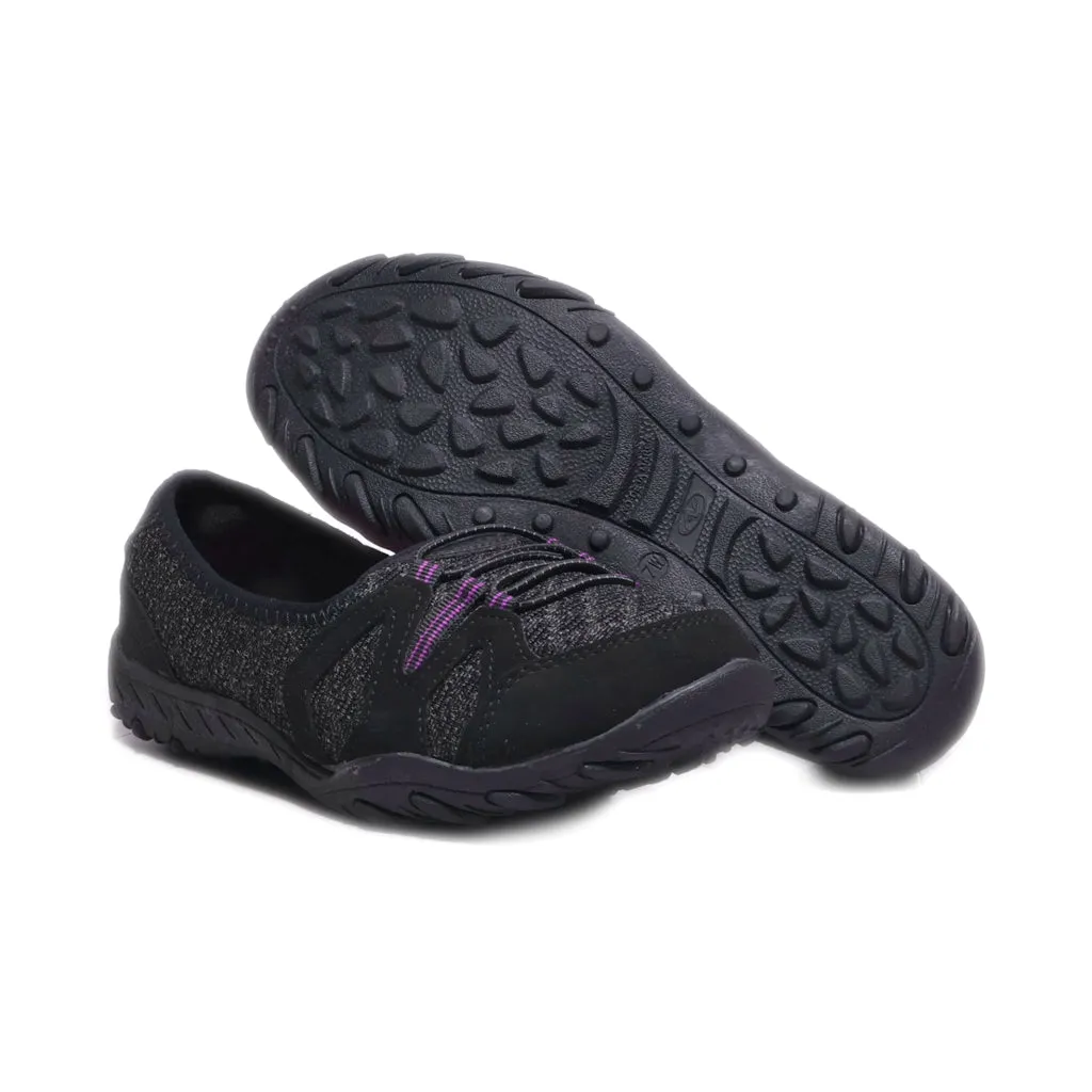 Athletic Bungee Sport Shoes Fabric Black Colour For Women