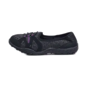 Athletic Bungee Sport Shoes Fabric Black Colour For Women