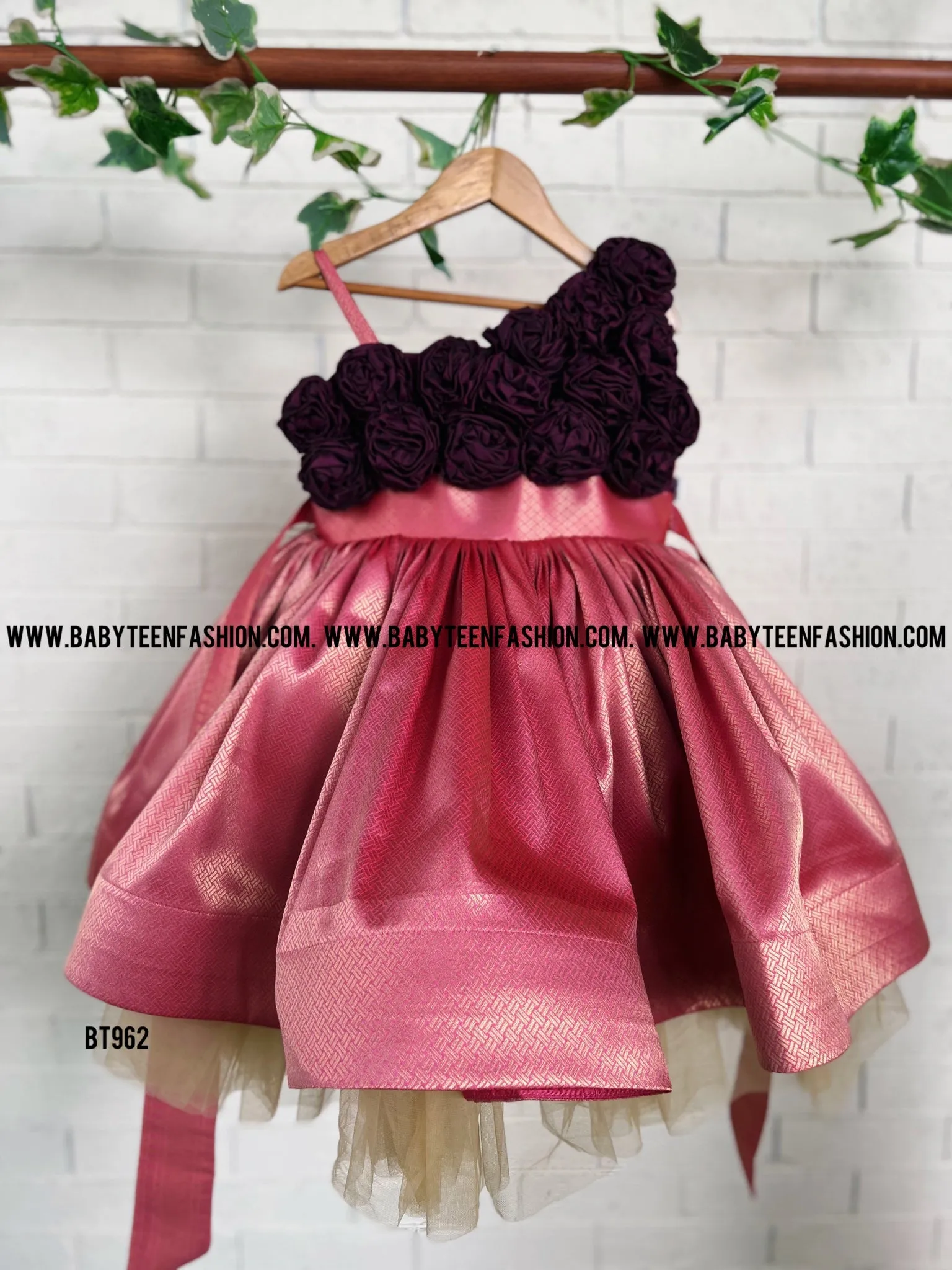 BT962 Ethnic western wear