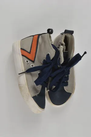 Cotton On Kids Size 9 Shoes