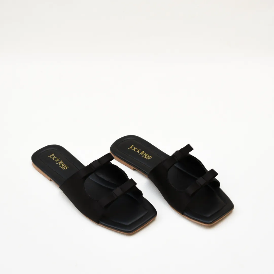 Cutout Flats Black