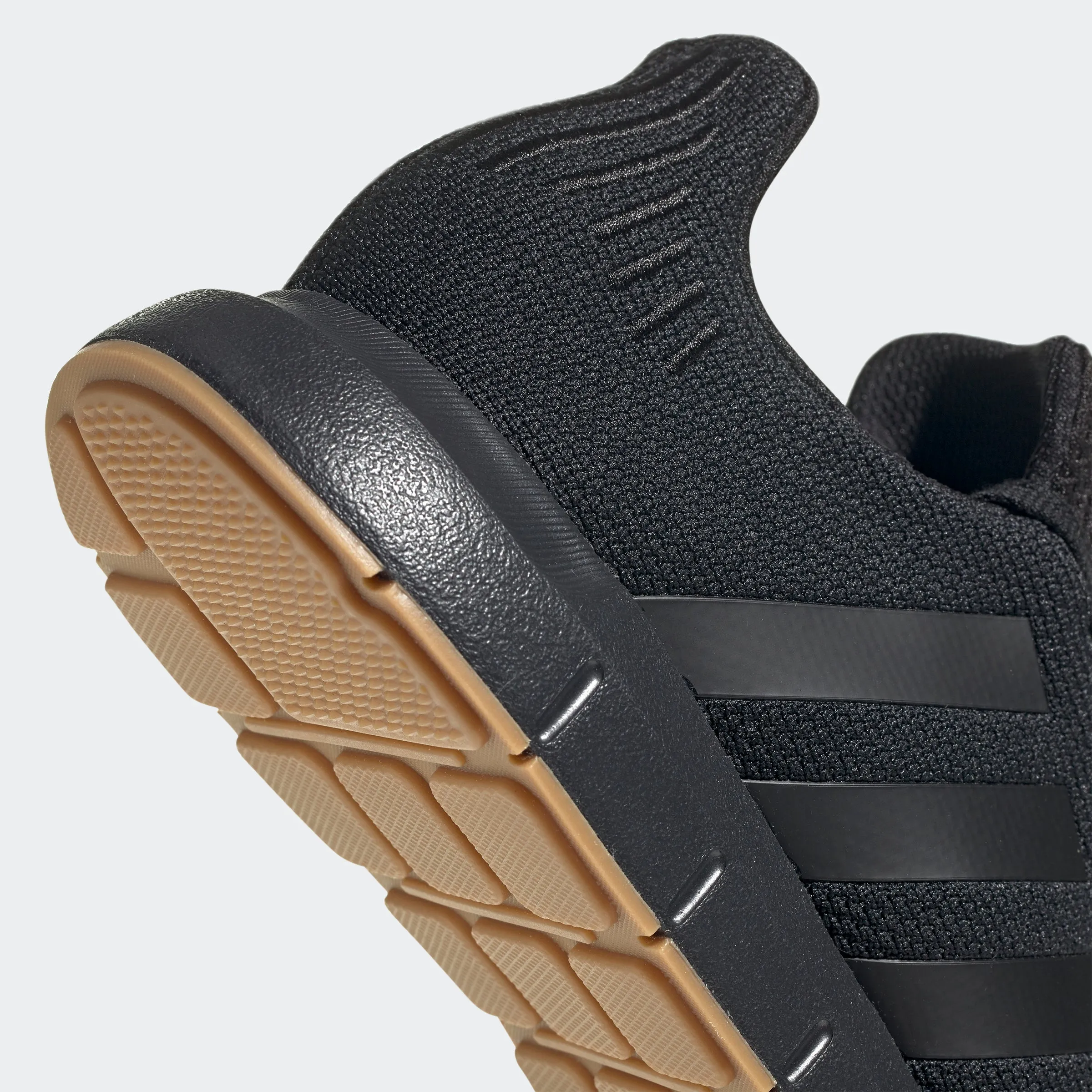 Men's adidas Originals Swift Run Shoes Black Gum