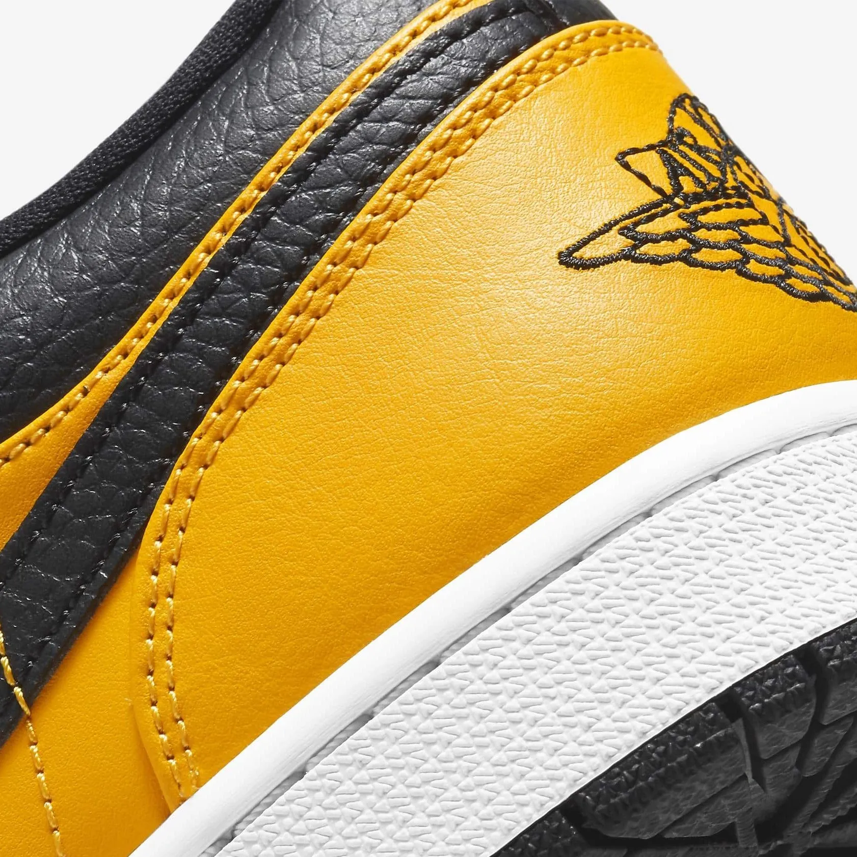Men's Air Jordan 1 Low "University Gold" (553558-700)