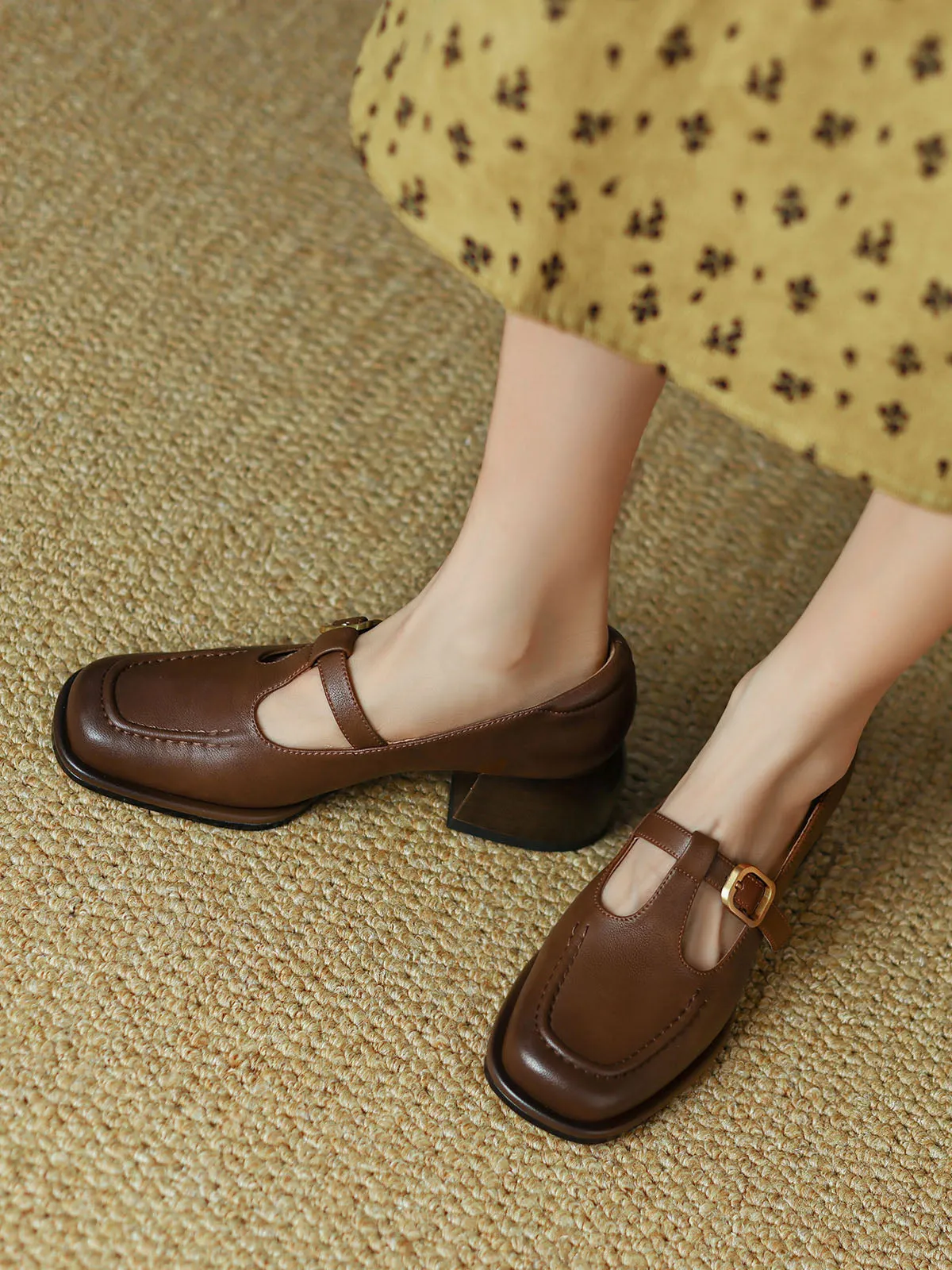 Women's Chunky Heel T-Strap Squared Toe Solid Color Leather Shoes